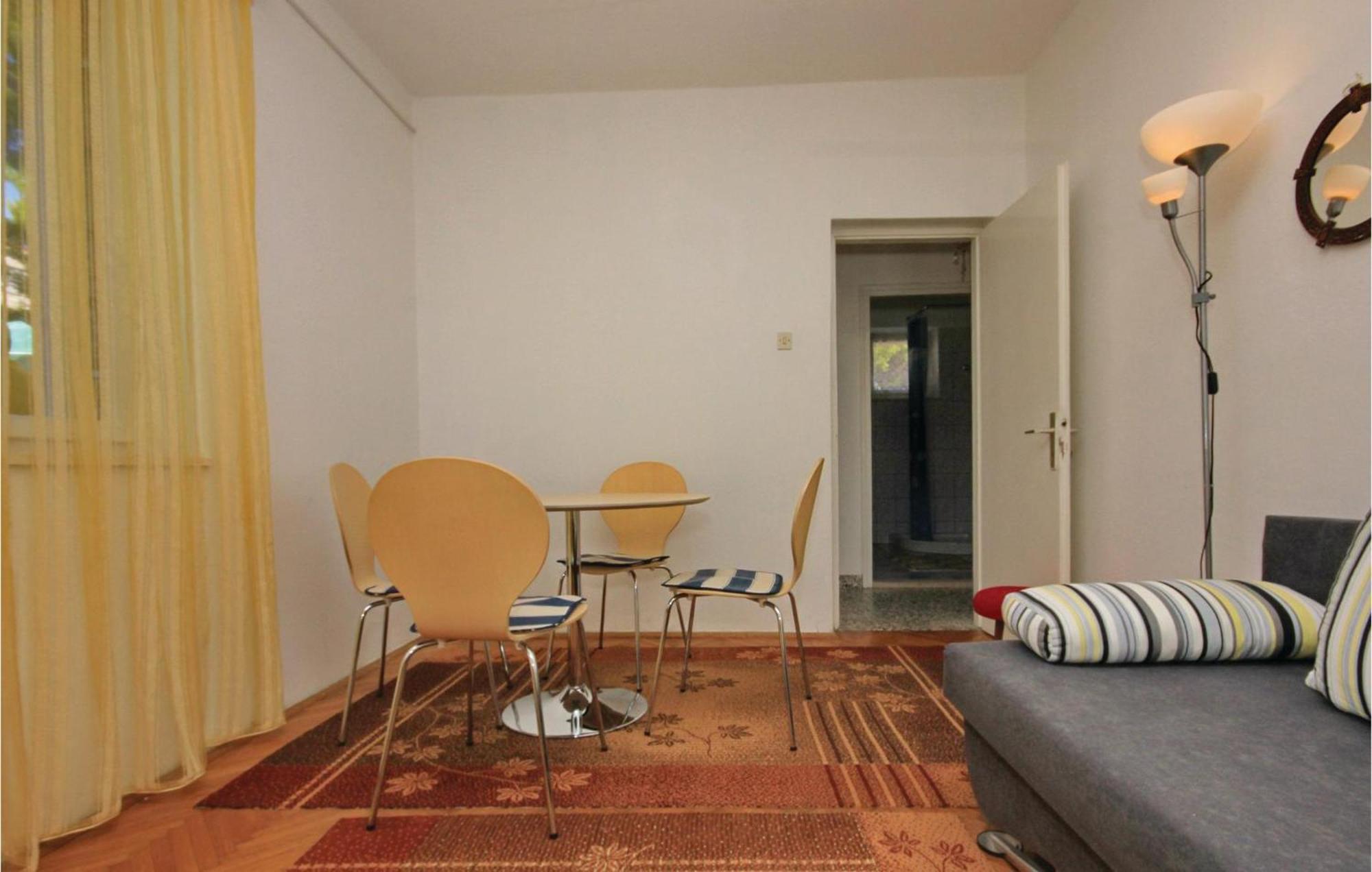 Amazing Apartment In Lumbarda With Kitchen Kültér fotó